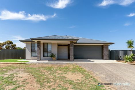 Property photo of 2 Cannizzaro Road Lewiston SA 5501
