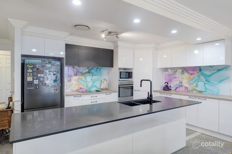 Property photo of 32 Fairmont Crescent Underwood QLD 4119