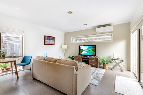Property photo of 5/239 Dunns Road Mornington VIC 3931