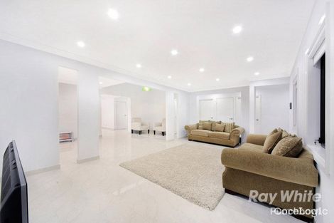Property photo of 102 Flinders Road Georges Hall NSW 2198