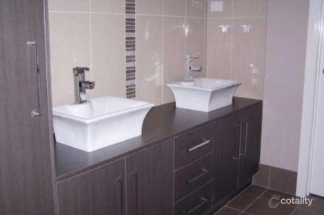 Property photo of 44 Kansas Drive Tolland NSW 2650
