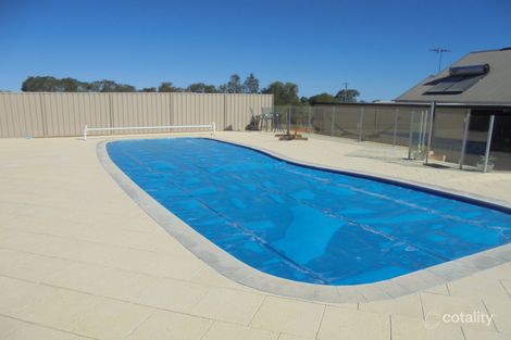 Property photo of 6 Calder Place Waggrakine WA 6530