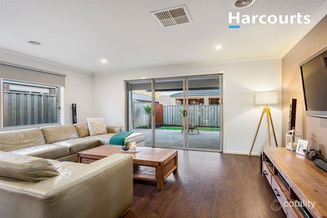 Property photo of 30 Wheelers Park Drive Cranbourne North VIC 3977