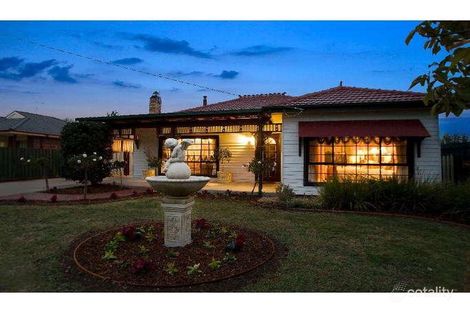 2 Currajong St, Thomastown, VIC 3074