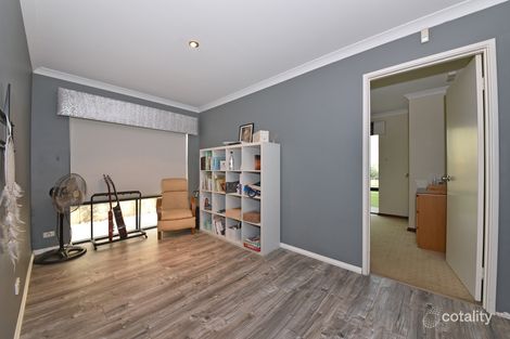 Property photo of 30 Crosthwait Circle Tapping WA 6065