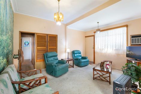 Property photo of 10 Woodland Avenue Thirroul NSW 2515