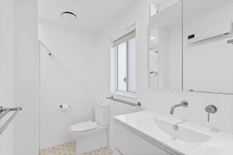 Property photo of 23 Wall Road Gorokan NSW 2263