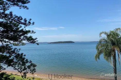 Property photo of 72 Beach Road Wangi Wangi NSW 2267