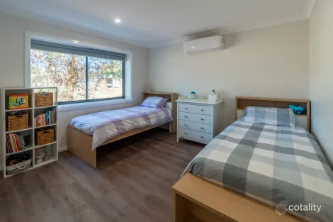 Property photo of 2 Killarney Street Temora NSW 2666