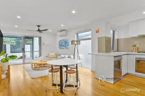 Property photo of 3/16 King George Street Innaloo WA 6018