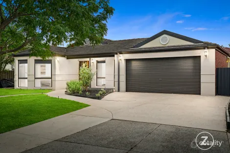 11 Lochard Tce, Narre Warren South, VIC 3805