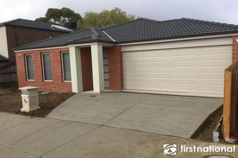 Property photo of 11 Vimini Drive Narre Warren VIC 3805