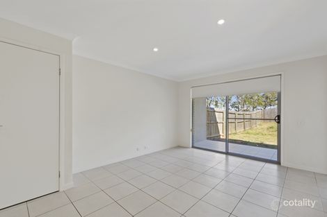Property photo of 2/23 Edwin Street Westbrook QLD 4350