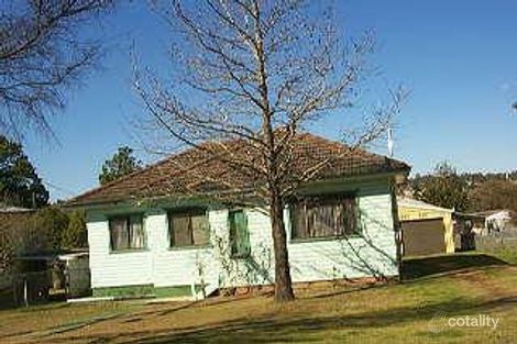 8 Hillside St, Newtown, QLD 4350