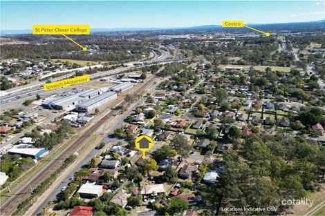 Property photo of 3 Davies Street Riverview QLD 4303