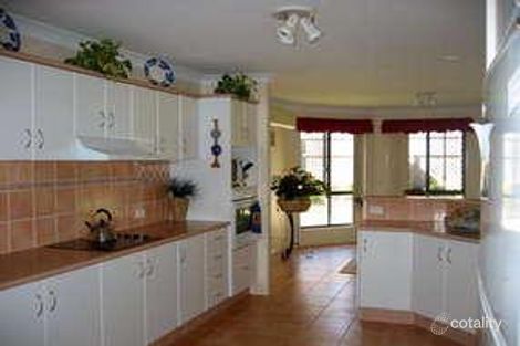 Property photo of 15 Hamersley Place Parkinson QLD 4115