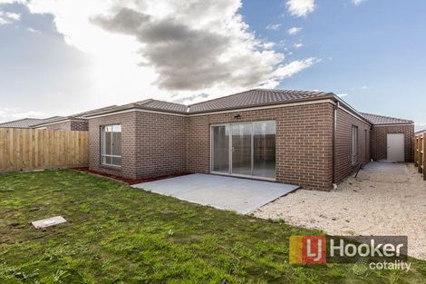 Property photo of 45 Fiorelli Boulevard Cranbourne East VIC 3977