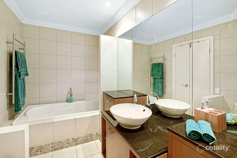 Property photo of 43/7 Elliott Street Surfers Paradise QLD 4217