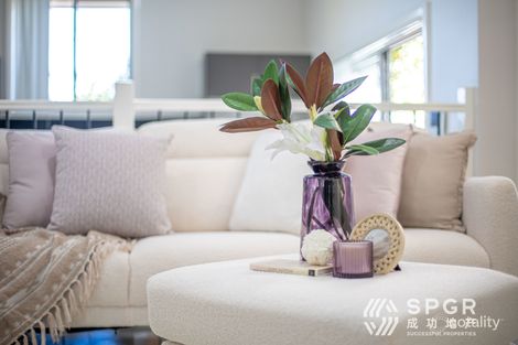 2/106 Cornelia Rd, Toongabbie, NSW 2146