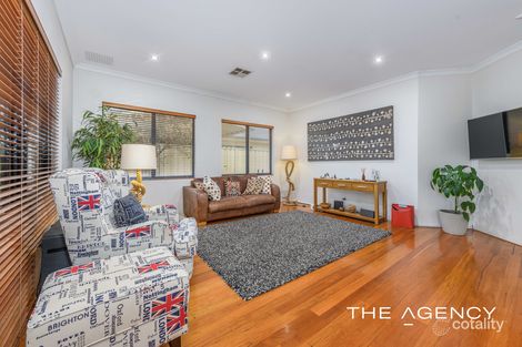 Property photo of 76 Three Bears Loop Secret Harbour WA 6173
