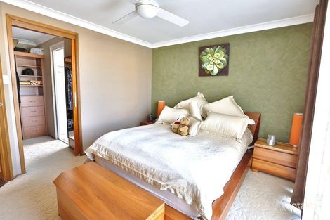 Property photo of 19 Orlando Place Edensor Park NSW 2176