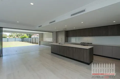 90 West Rd, Bassendean, WA 6054