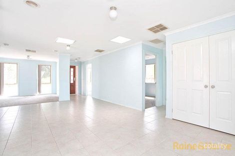Property photo of 53 Fallingwater Drive Pakenham VIC 3810