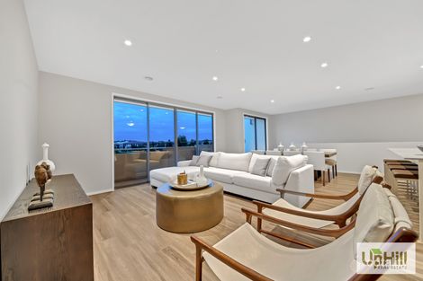 Property photo of 57 Savoy Grove Cranbourne North VIC 3977