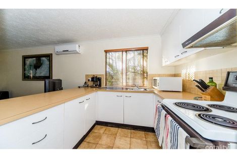 Property photo of 3/179 Muir Street Labrador QLD 4215