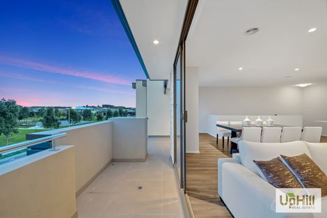 Property photo of 57 Savoy Grove Cranbourne North VIC 3977