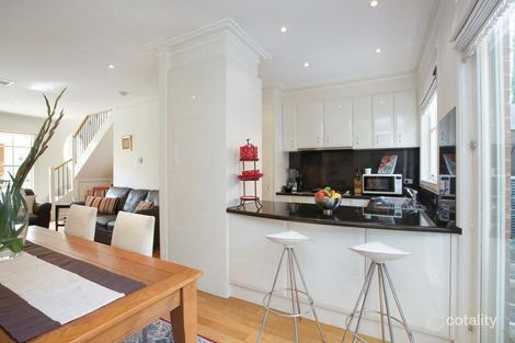 Property photo of 2/10 Lalbert Crescent Prahran VIC 3181