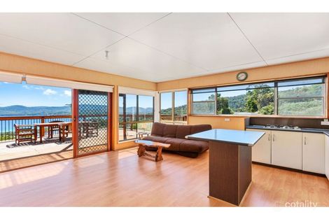 Property photo of 64 Lagoon Road White Beach TAS 7184