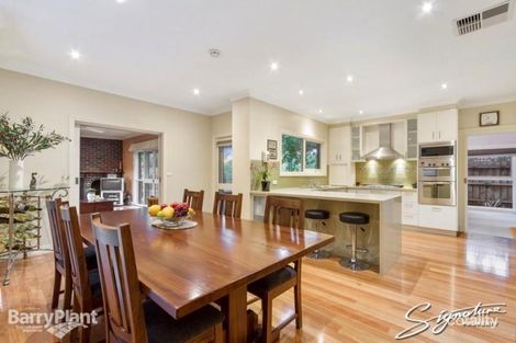 Property photo of 27 Freemantle Drive Wantirna South VIC 3152