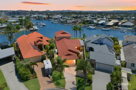 Property photo of 32 Aroona Avenue Buddina QLD 4575