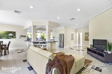 142 Renou Rd, Wantirna South, VIC 3152