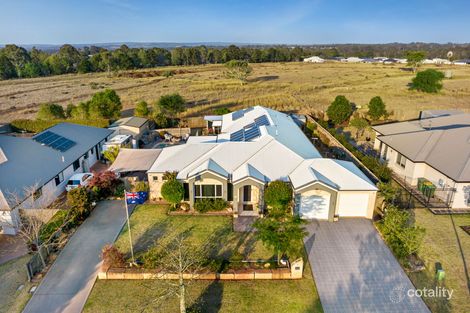 Property photo of 8 Nioka Drive Highfields QLD 4352