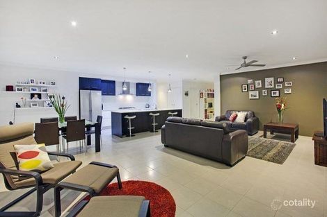 Property photo of 54 Newcastle Drive Pottsville NSW 2489
