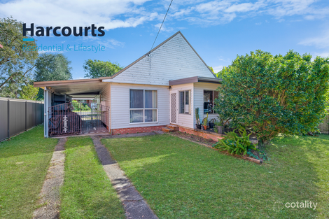 Property photo of 36 Natuna Avenue Budgewoi NSW 2262