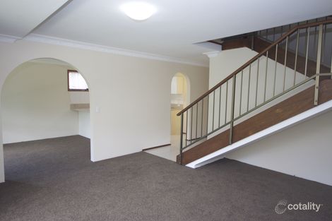 Property photo of 6/5-7 Hooker Boulevard Broadbeach Waters QLD 4218