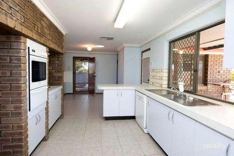 Property photo of 4 Dawes Court Padbury WA 6025