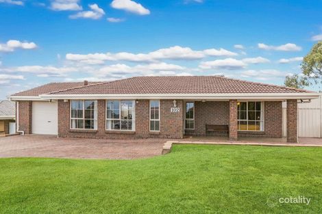 Property photo of 102 Barramundi Drive Hallett Cove SA 5158