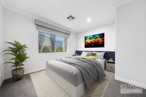 Property photo of 18 Carothers Meander Tapping WA 6065