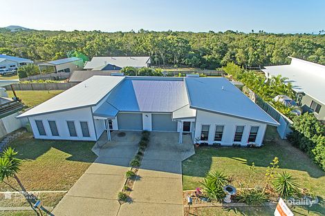 Property photo of 2/85 Bottlebrush Drive Lammermoor QLD 4703
