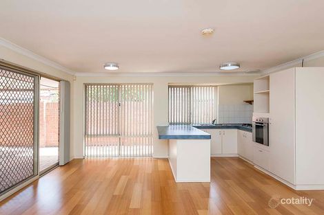 2/8 Vaughan St, Dianella, WA 6059