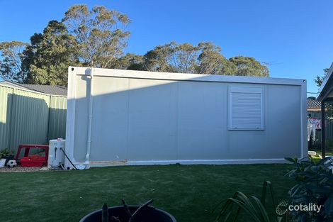 Property photo of 6 Peerless Close Ingleburn NSW 2565