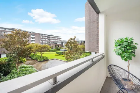 Property photo of 303/9 Baywater Drive Wentworth Point NSW 2127