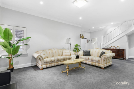Property photo of 30 Beach Road Beaumaris VIC 3193