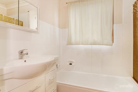 Property photo of 12/2 Cadonia Road Tuggerawong NSW 2259