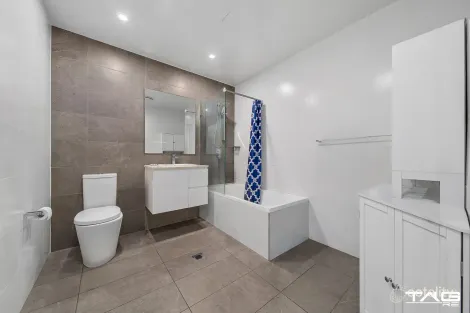 Property photo of 202/181-183 Great Western Highway Mays Hill NSW 2145
