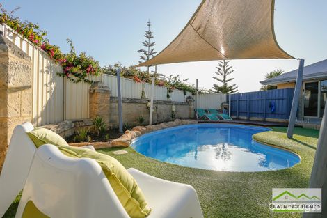 Property photo of 26 Rothesay Heights Mindarie WA 6030